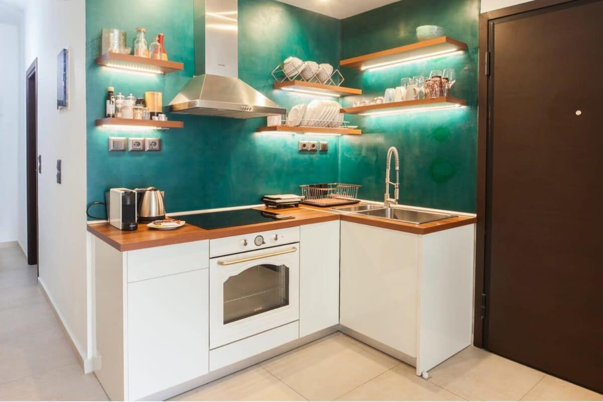 Beautiful Elegant Apartment Next To Monastiraki Athene Buitenkant foto