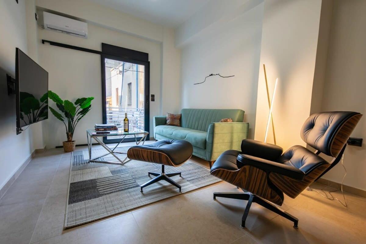 Beautiful Elegant Apartment Next To Monastiraki Athene Buitenkant foto
