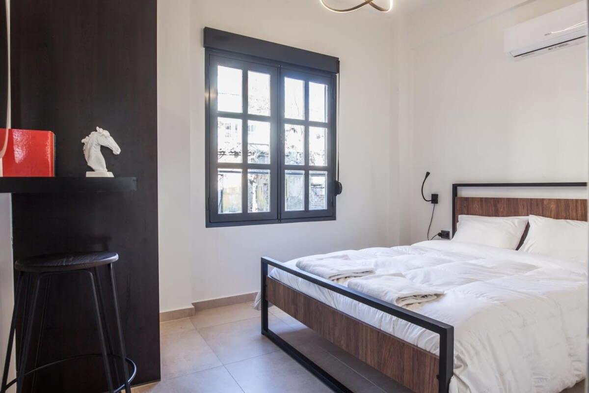 Beautiful Elegant Apartment Next To Monastiraki Athene Buitenkant foto