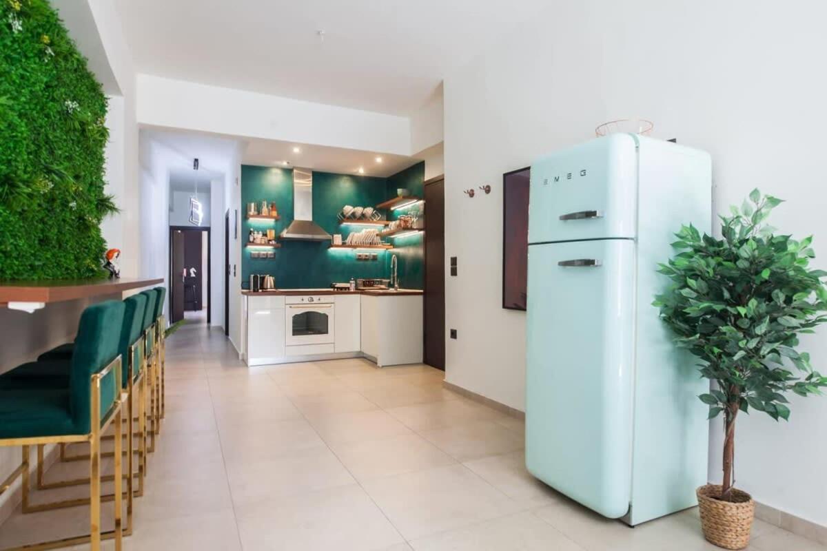 Beautiful Elegant Apartment Next To Monastiraki Athene Buitenkant foto