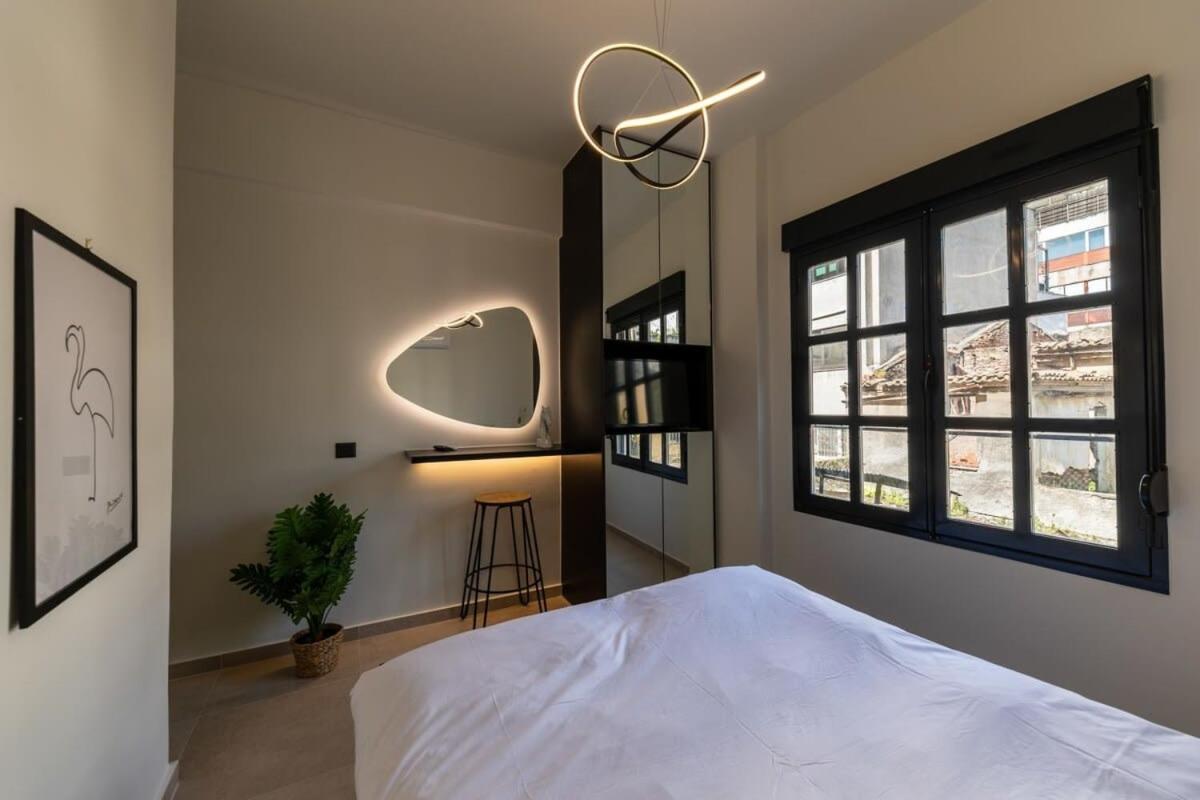 Beautiful Elegant Apartment Next To Monastiraki Athene Buitenkant foto