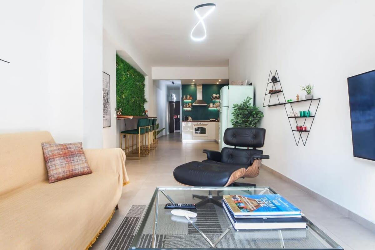 Beautiful Elegant Apartment Next To Monastiraki Athene Buitenkant foto